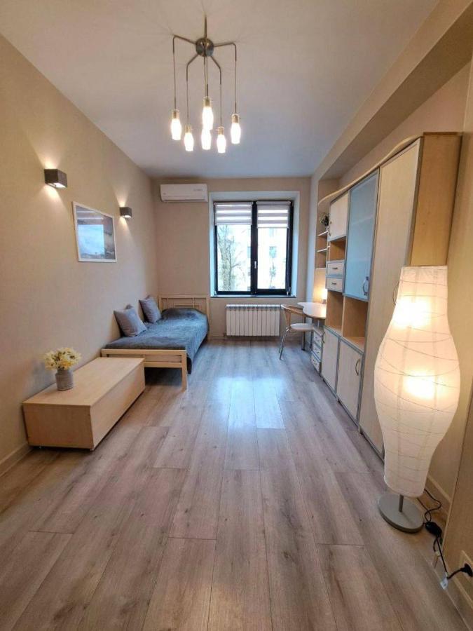 Пентхаус С Террасой. Апартаменты В Центре Kharkiv Exterior photo